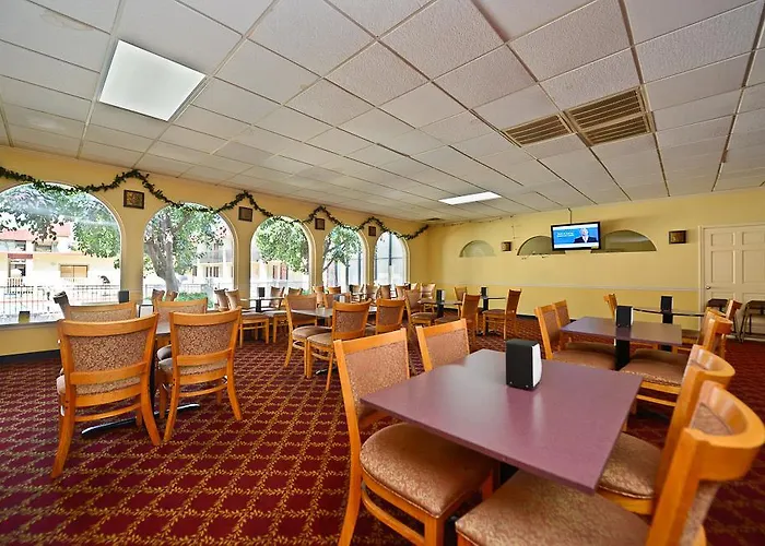 Western Airport Hotel Tulsa