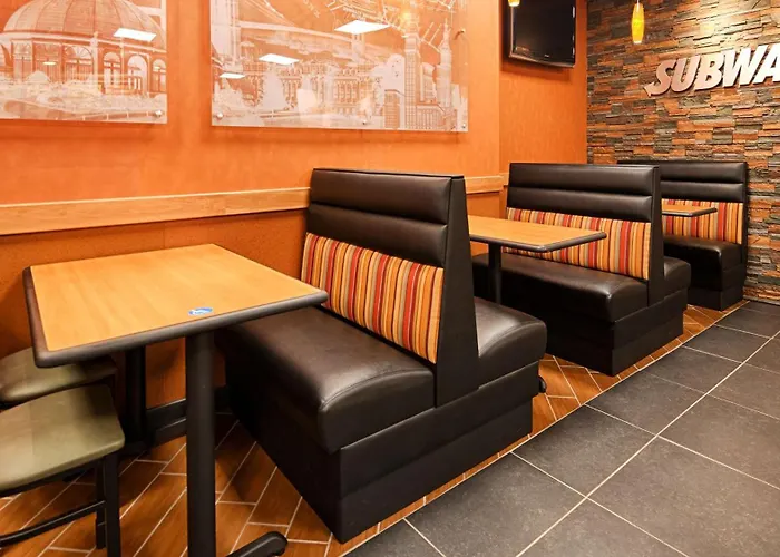 Hotel Western Airport 3*
