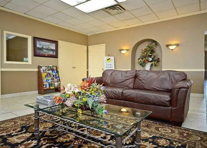 Western Airport Hotel 3*