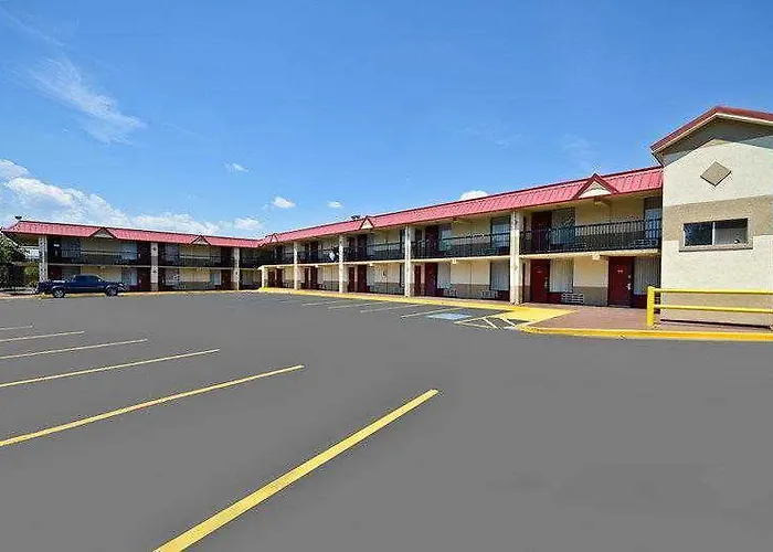 Western Airport Hotel 3*
