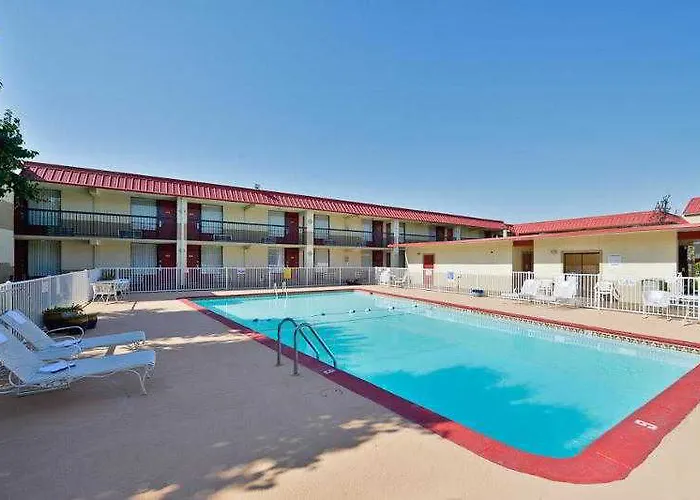Western Airport Tulsa