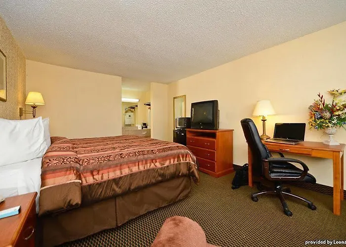 Western Airport 3* Tulsa